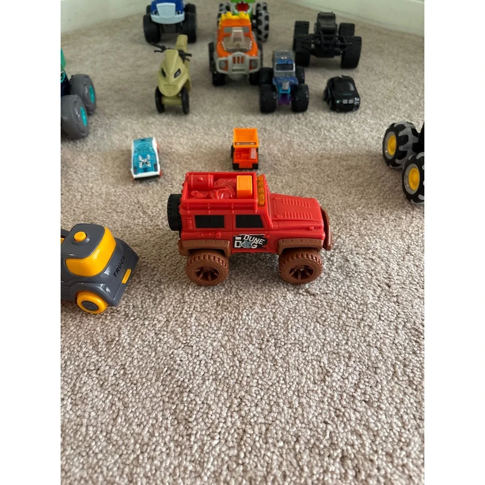 Mixed Lot of Toy Cars and Monster Trucks Blaze Dino‎ Truck Shark Truck